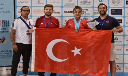 Bilecikli milli sporcu 3 bronz madalya birden kazandı