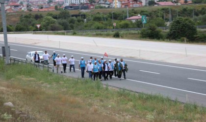 Büro Memur-Senin Boludan Ankaraya yürüyüşü sürüyor