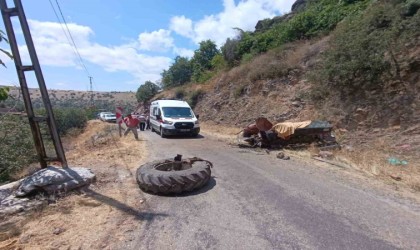 Çorumda traktör 30 metrelik şarampole uçtu: 1 ölü