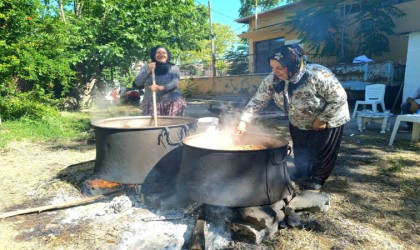 Dutun şifa yolculuğu başladı: Tuncelide pekmez kazanları kuruldu