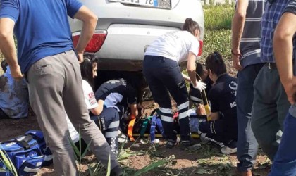 Erzincanda iki ayrı trafik kazasında 9 kişi yaralandı