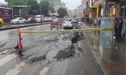 Erzurumda sağanak yağış sele dönüştü