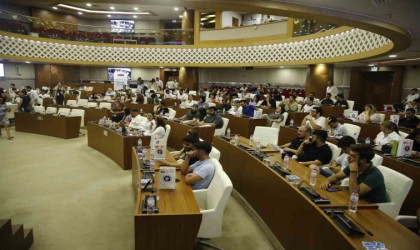 Güneş Okulu Projesinde gençlere sektör tanıtıldı