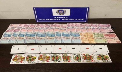 Kapaklıda kumar oynayan şahıslar suçüstü yakalandı