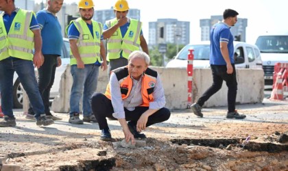 Kepez, Büyükşehir ile birlikte ilçenin yağmur suyu sorununu çözüyor