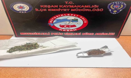 Keşanda 3 kişinin üzerinden 9,48 gram uyuşturucu ele geçirildi