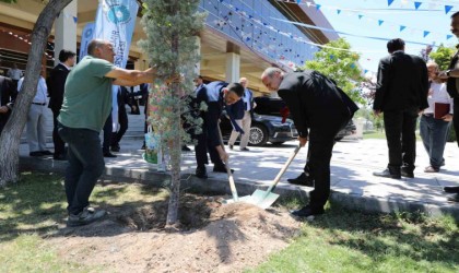 Niğdede 3. Uluslararası Sigortacılık, Bankacılık ve Finans Sempozyumu