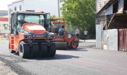 Serdivanda sokaklar bir bir yenileniyor