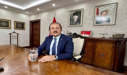 Sıcak yaz günlerinde su tüketimine dikkat çektiler