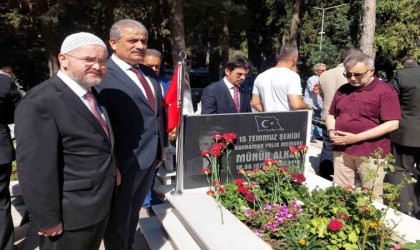 Tekirdağda 15 Temmuz anmaları başladı: Şehit mezarlıklarına karanfil bırakıldı