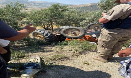 Ters dönen traktörün 18 yaşındaki sürücüsü öldü