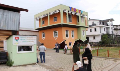 Trabzondaki ‘Ters Ev Arap turistlerin ilgi odağı oldu