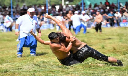 Uluslararası Feslikan Yaz Şenliklerinde 800 pehlivan er meydanına çıkacak