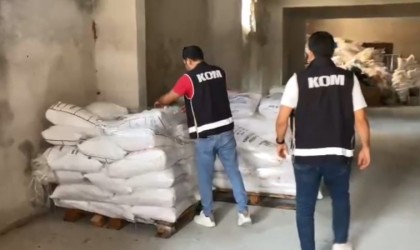 Yurt dışına gönderiliyormuş: Mersinde 50 ton kaçak ve sahte deterjan ele geçirildi