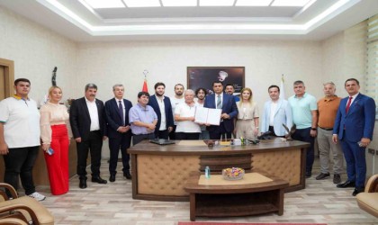 ANKA Hastanesi, Şehitkamil Belediyespor Kulübüne sponsor oldu