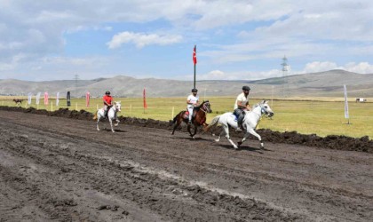 Ardahanda Rahvan Atları Yarışlarında final heyecanı