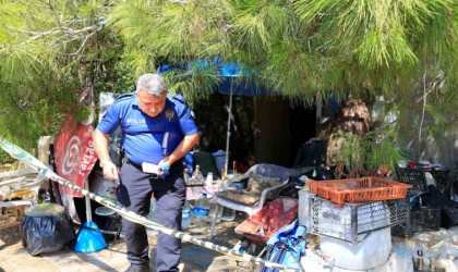 Barakadaki arkadaşının ölümünü Değnekle dürttüm, baktım ölmüş diye anlattı