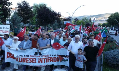 Bayburt ve Erzincanlılar Gazze ile Haniye için yürüdü