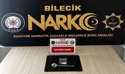 Bilecike uyuşturucu getireceği tespit edilen şüpheli yakalandı