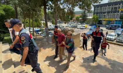 Bilecikte öldürdüğü adamın cesedini naylon poşet içinde ormanlık alana bırakan şüpheli tutuklandı