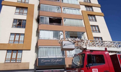 Bozüyükte bir apartman dairesinde yangın çıktı