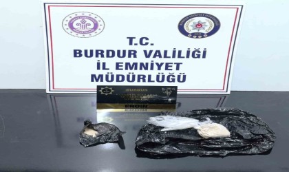 Burdurda durdurulan araçtan uyuşturucu çıktı