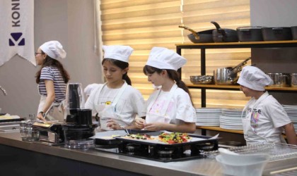 Çölyak hastası çocuklar aşçı oldu, glutensiz yemeklerini kendi hazırladı