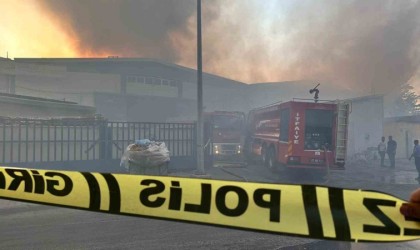 Gaziantepte elyaf fabrikasında korkutan yangın