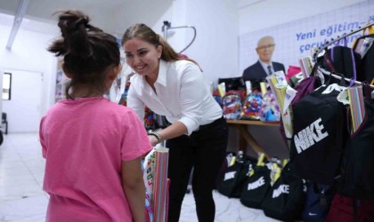 Halk Market yüzlerce çocuğun ve ailenin yüzünü güldürdü