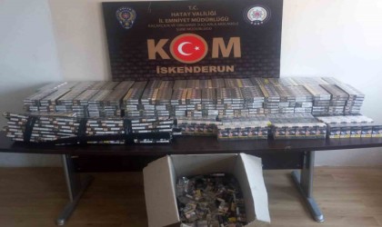 Hatayda durdurulan araçtan 4 bin 90 paket kaçak sigara çıktı