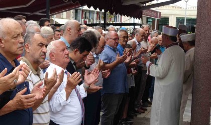 İsmail Haniye için Trabzonda gıyabi cenaze namazı kılındı