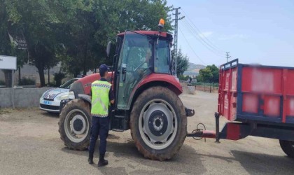 Jandarmadan 112 sürücüye 209 bin lira trafik cezası