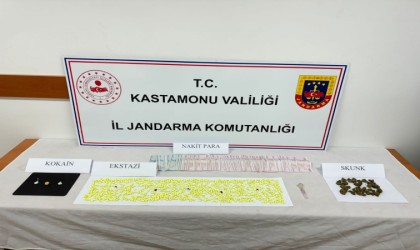 Kastamonuda çok sayıda uyuşturucu ele geçirildi: 1 tutuklama