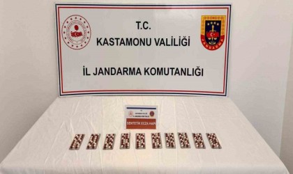 Kastamonuda uyuşturucuyla yakalanan 2 şahıs tutuklandı