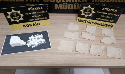 Kütahyada taş kokain ve 4 bin 180 içimlik bonzai ile yakalanan şüpheli tutuklandı