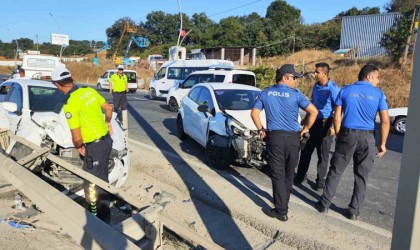 Makas atan kamyon kazaya sebep oldu: 2 yaralı