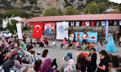 Mersinde Köy bizim şenlik bizim etkinlikleri sürüyor