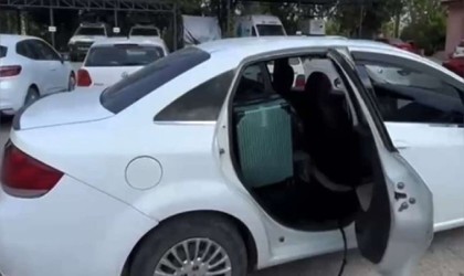 Osmaniyede durdurulan 2 otomobilde 38 kilo 300 gram uyuşturucu çıktı