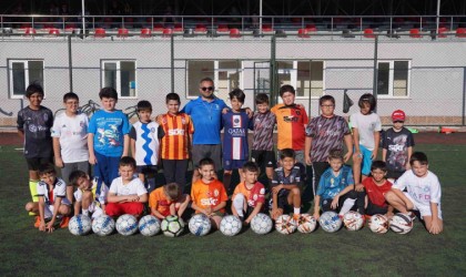 Tepebaşı Futbol Yaz Okulu cıvıl cıvıl