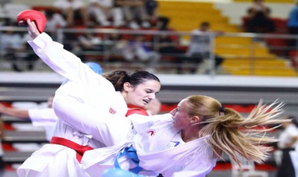 Türkiye Karate Şampiyonası devam ediyor