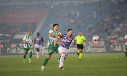 UEFA Konferans Ligi: Trabzonspor: 0 - St. Gallen: 1 (İlk yarı)