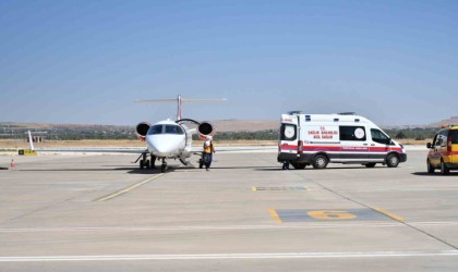 Yenidoğan bebek, ambulans uçakla Gaziantepten İstanbula sevk edildi