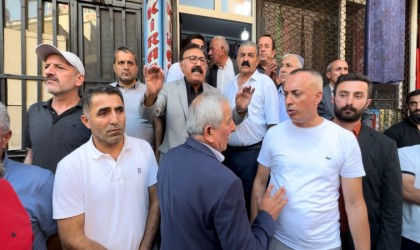 Yüksekovada farklı aşiretlere mensup 2 grup arasında kavga çıktı: Şehrin ileri gelenlerinin araya girmesiyle kavga son buldu