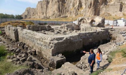 750 yıllık Van Ulu Cami aslına uygun restore edilecek