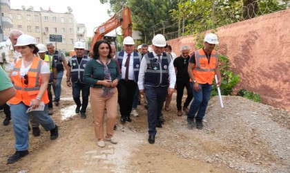 Adana Büyükşehir Belediye Başkanı Karalar, Yedigöze Barajından Kozana sağlıklı su getiriyoruz