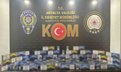 Antalyada 5 ilçede kaçak tütün operasyonu: 15 şahsa adli işlem