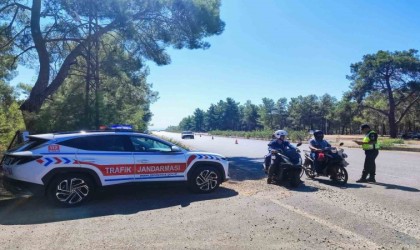 Antalyada kurallara uymayan motosiklet sürücülerine ceza yağdı