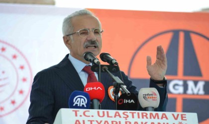 Bakan Uraloğlu, Hızlı Tren çalışmalarında son durumu aktardı