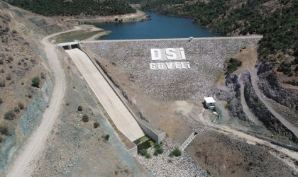 Demirci Güveli Barajı bin dekar araziye can suyu verecek