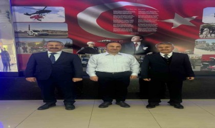 Eski müdürlerden Eskişehir İl Emniyet Müdürlüğüne ziyaret